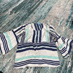 Elizabeth and James size medium 100% silk top